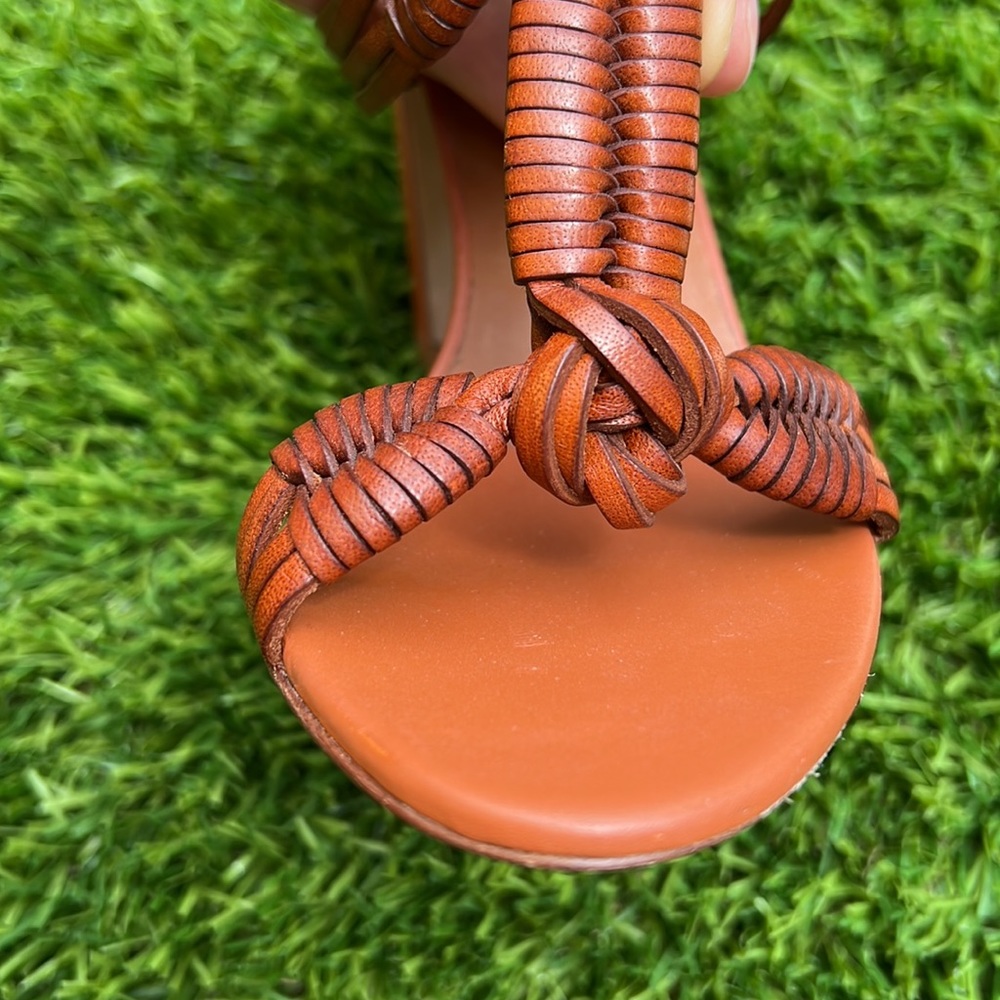 NWOB Valentino Scarab Sandals size 35 - Picture 12 of 17